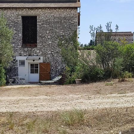 Caumont-sur-DuranceLes Oliviersアパートメント エクステリア 写真